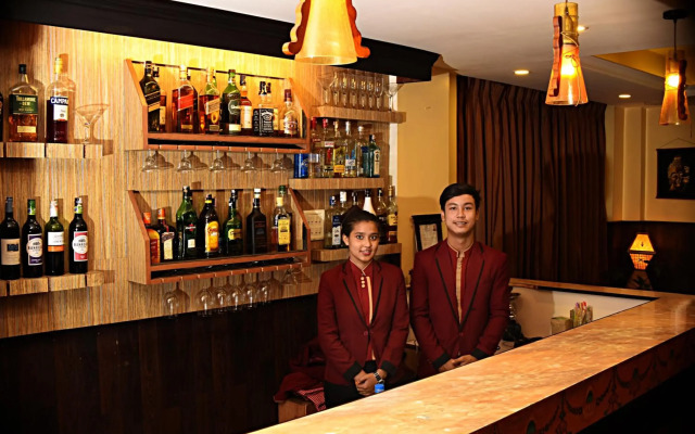 DOM Himalaya Hotel
