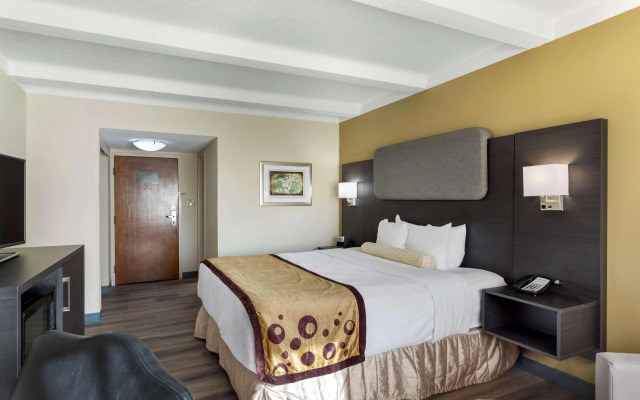 Best Western Plus Madison-Huntsville Hotel