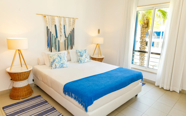 Marina Club Lagos Resort