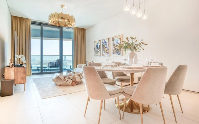 Serene Beachfront Ain Dubai View at Address JBR