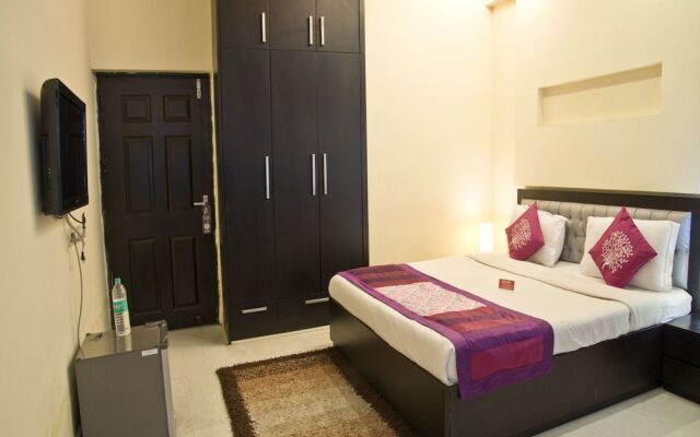 OYO 309 Hotel HKS Residency