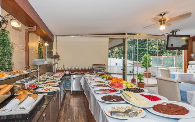 The Empress Theodora Hotel