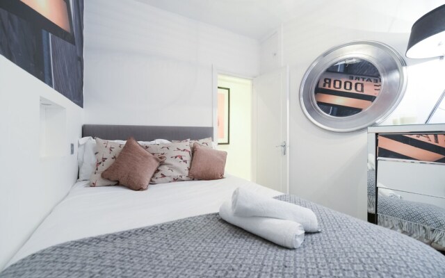 Leicester Square 1 bedroom apartment