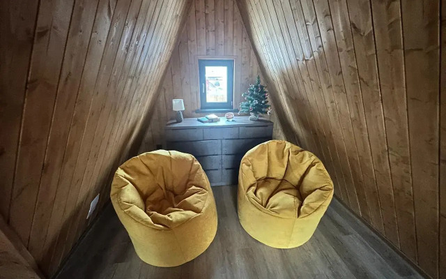 А-Фрейм Фэмили