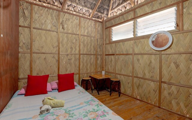 Monaliza Surf Resort