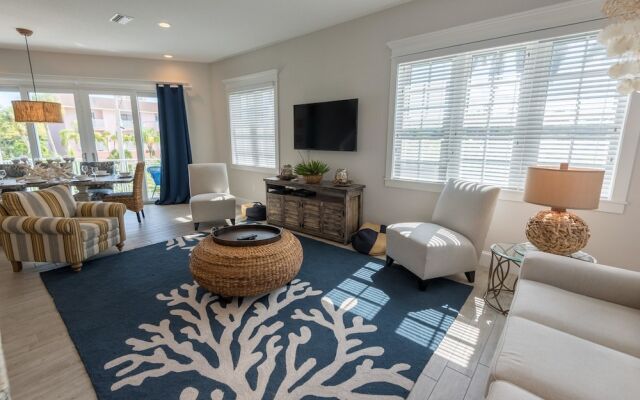 Tiki Beach Apartment 6