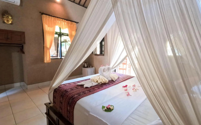 Suka Sari Cottages