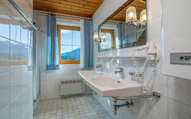 Appartement "Spitzegel"