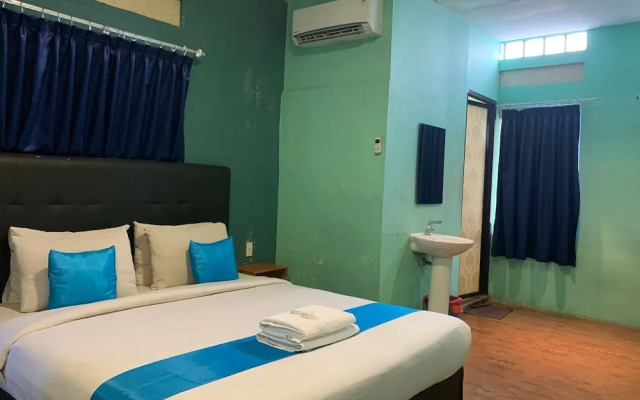 OYO 94579 Sm Raja Guest House