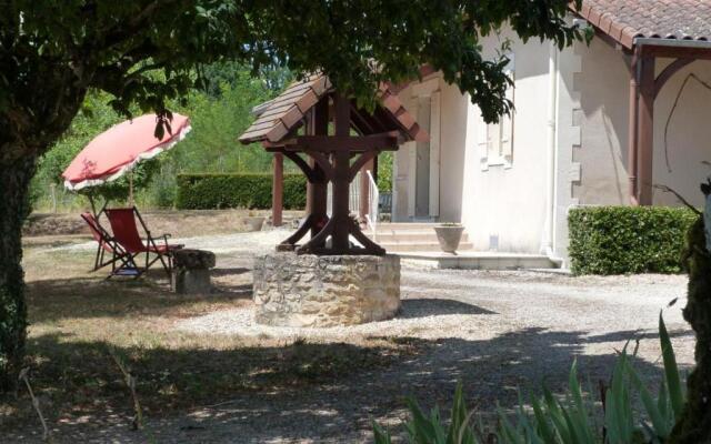 Gîte Thiviers, 4 pièces, 5 personnes - FR-1-616-133