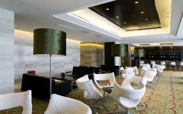 New Town Hotel - Nanjing