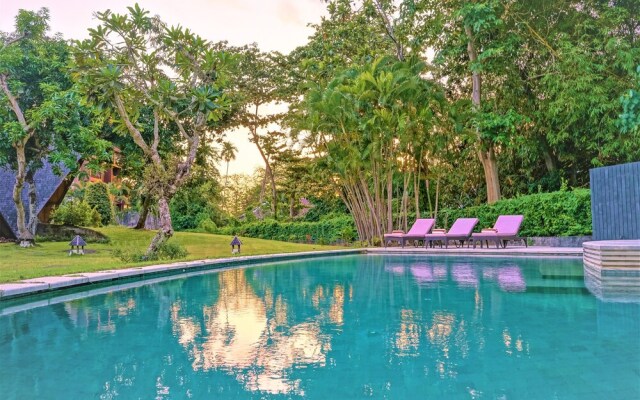 4 Bedroom Big Garden Villa