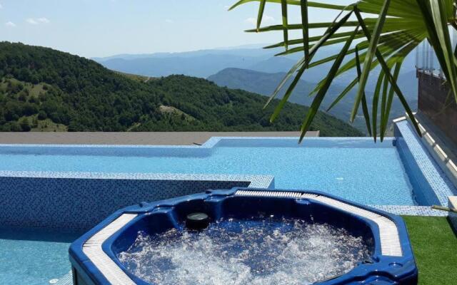 Apartment Deluxe Sunny Valley Milmari S8