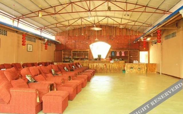 Yudai Longquan Hot Spring Hotel