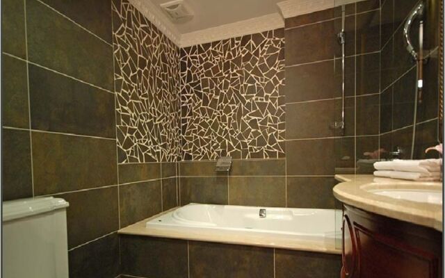 Reedon Boutique Hotel
