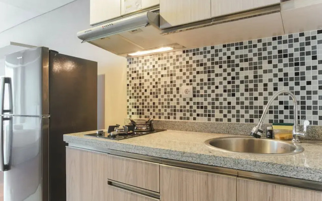 Comfortable And Nice Studio Room Apartement At H Residence