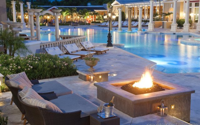 Sandals Royal Bahamian All Inclusive Resort 