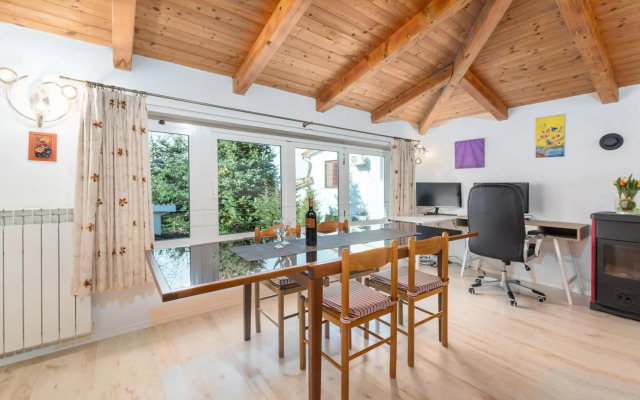 Felix Residence