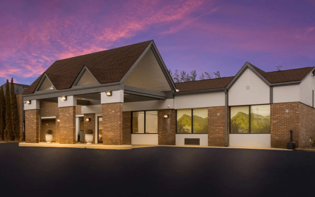 Quality Inn Asheville Airport