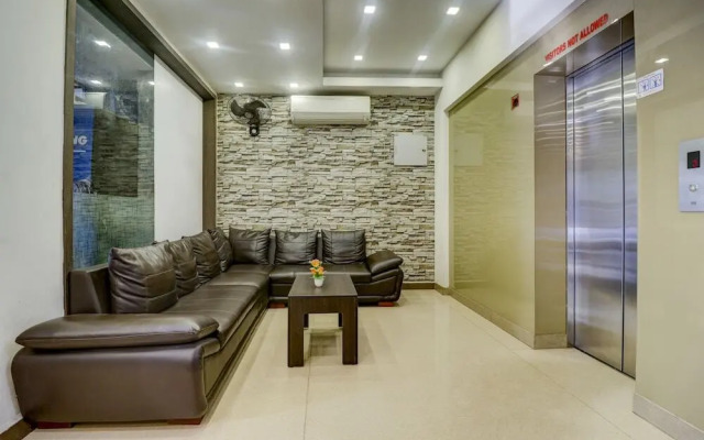 Glitz Inn