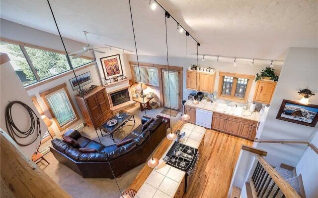 Saddle Creek Townhomes by Pioneer Ridge Management