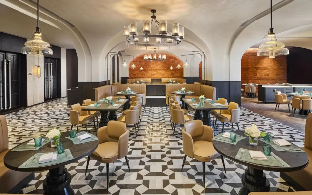 DoubleTree by Hilton Changsha Tianxin