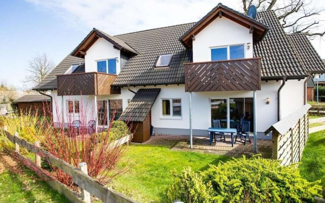 Boutique Apartment in Beckerwitz With Balcony