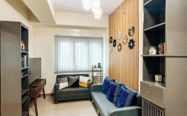 Spacious Comfort & Charm