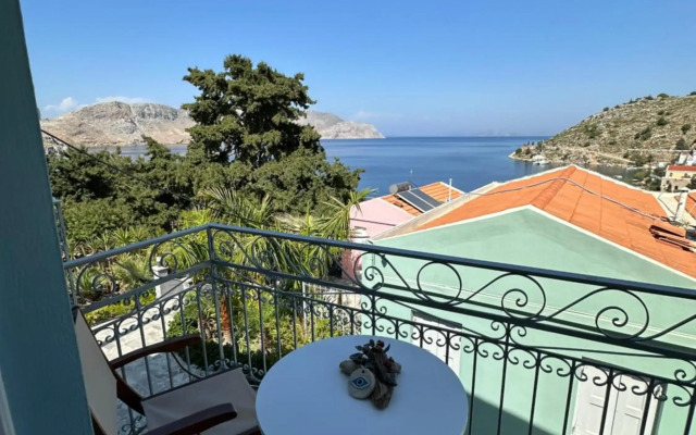 Niriides Hotel & Apartments