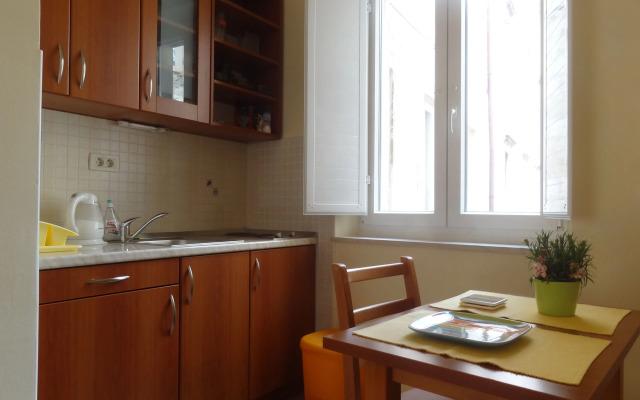 Heart of the City Apartments