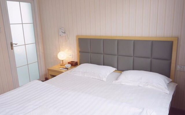 Wuhan Huanlesong Youth Hostel