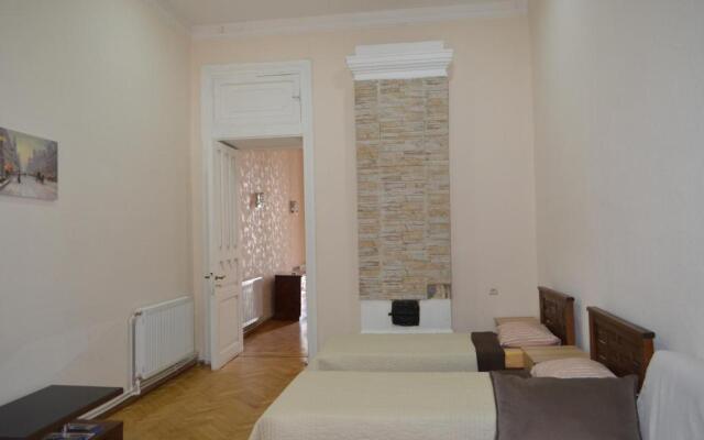 Sweet Home Agmashenebeli