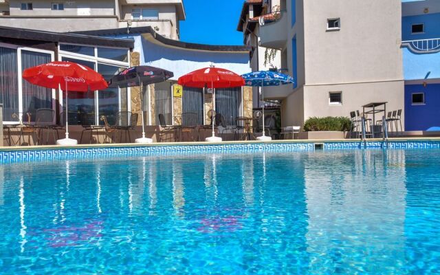Atoss Hotel
