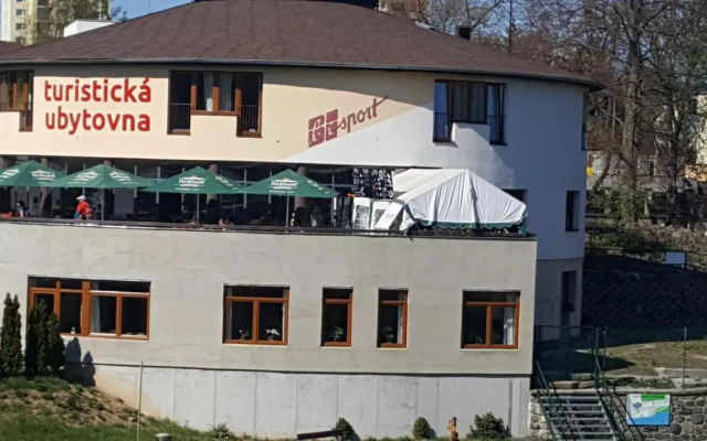 Hostel Bisport Týnec Nad Sazavou