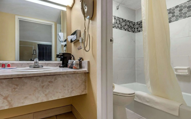 Econo Lodge Erlanger - Cincinnati Airport