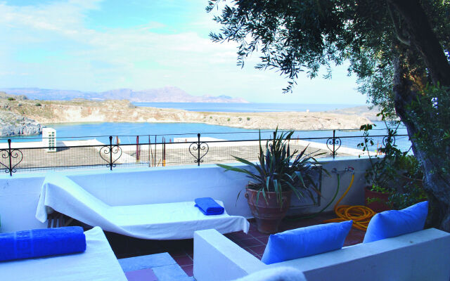 Maris Lindos, Suites and Apartments