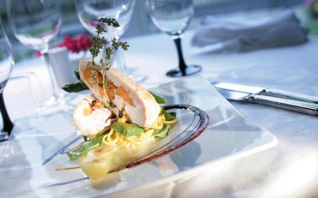 Kilkenny River Court