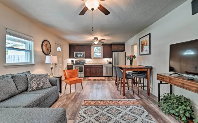 Winter Garden Bungalow w/ Gas Grill, Walk to Dtwn!