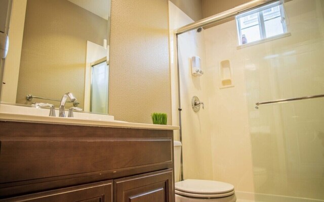 Cozy, Updated In-law