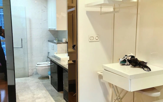 Amazing Pool By Platinum Suites