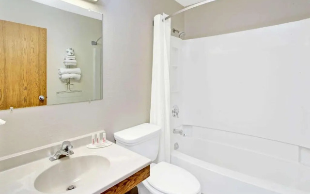 Super 8 By Wyndham Mokena/Frankfort /I-80