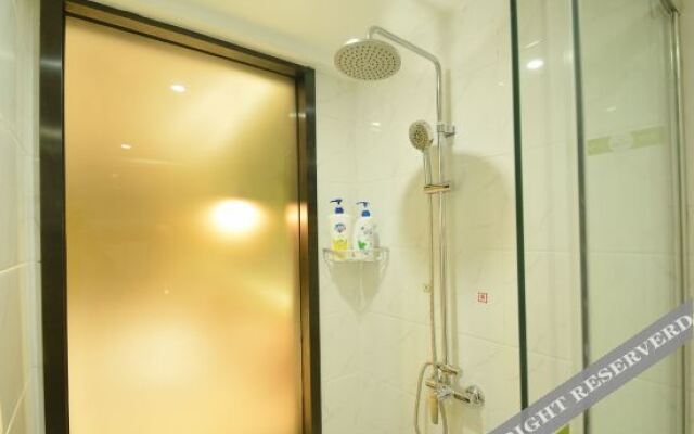 Guoling No.19 Hotel (Zhengzhou Erqi Square Railway Station)