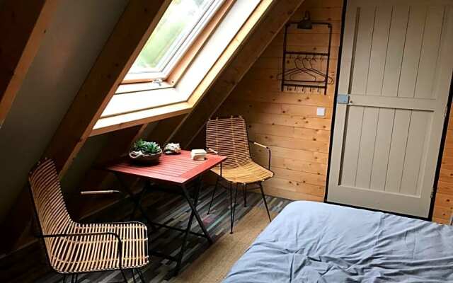 T’ Hogeland Ainrom