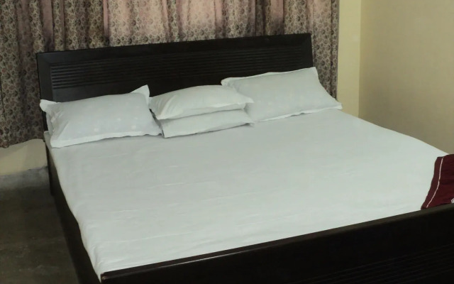 Royal Guest House