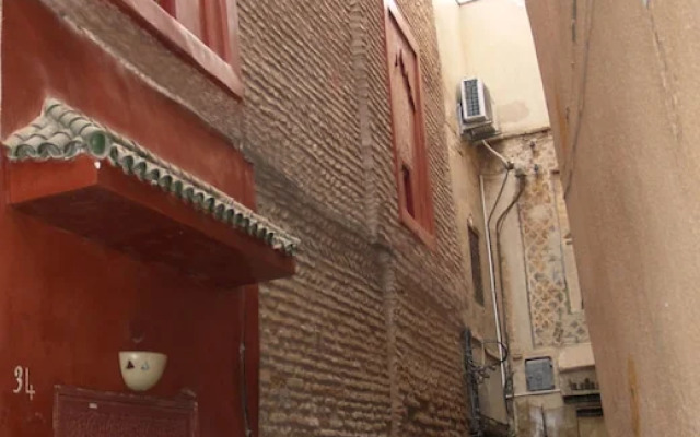 Riad CharCam - Adults Only