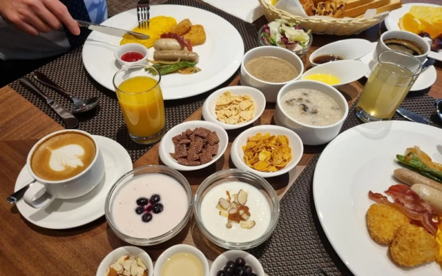 Stanford Hotel Myeongdong