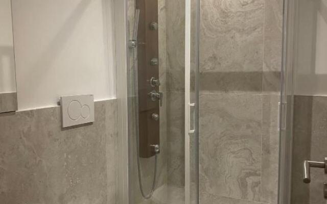 Rhome Business Collection Trevi