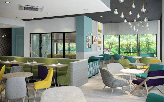 Holiday Inn Bournemouth by IHG