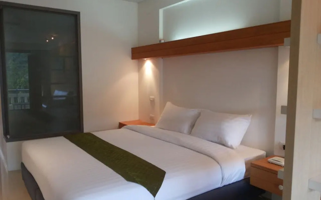 The Green Golf Residence Condominium