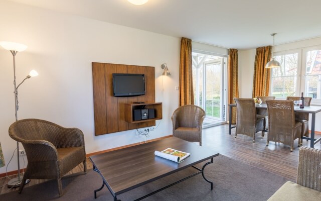 Luxurious Detached With a Garden in De Maasduinen